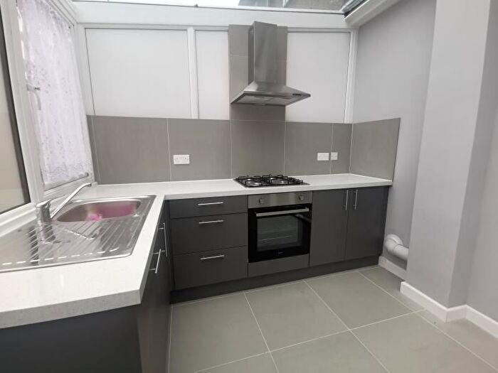 2 Bedroom Property To Rent In Marlborough Road, Edmonton, N9