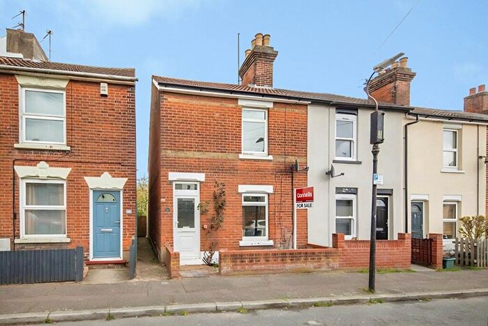 3 Bedroom End Of Terrace House For Sale In Kendall Road, Colchester, CO1