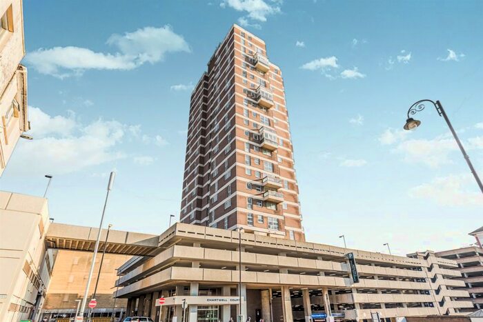 2 Bedroom Flat For Sale In Russell Square, Brighton, BN1