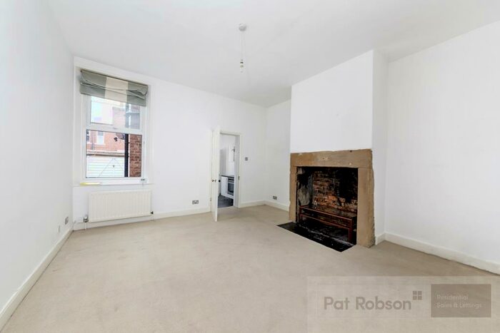 2 Bedroom Flat To Rent In Lavender Gardens, Jesmond, NE2