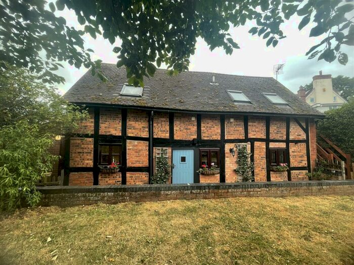 3 Bedroom Cottage To Rent In Welsh House Lane, Newent, GL18
