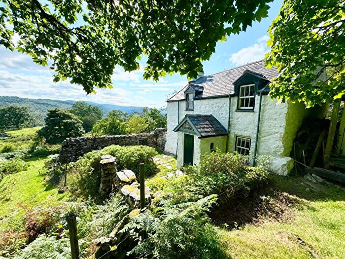 2 Bedroom Detached House For Sale In Capel Garmon, Llanrwst, LL26