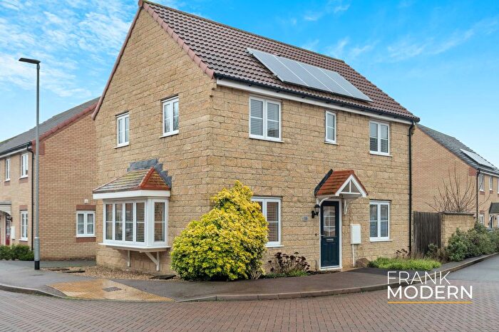 3 Bedroom Detached House For Sale In Farrer Way, Barleythorpe, LE15