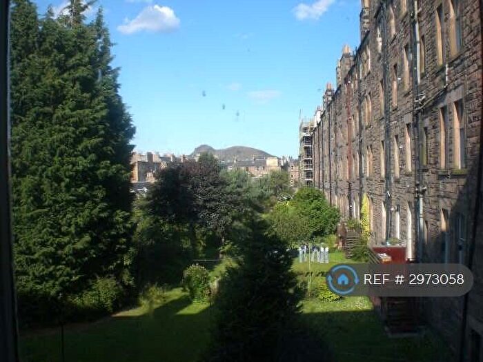 4 Bedroom Flat To Rent In Edinburgh, Edinburgh, EH9