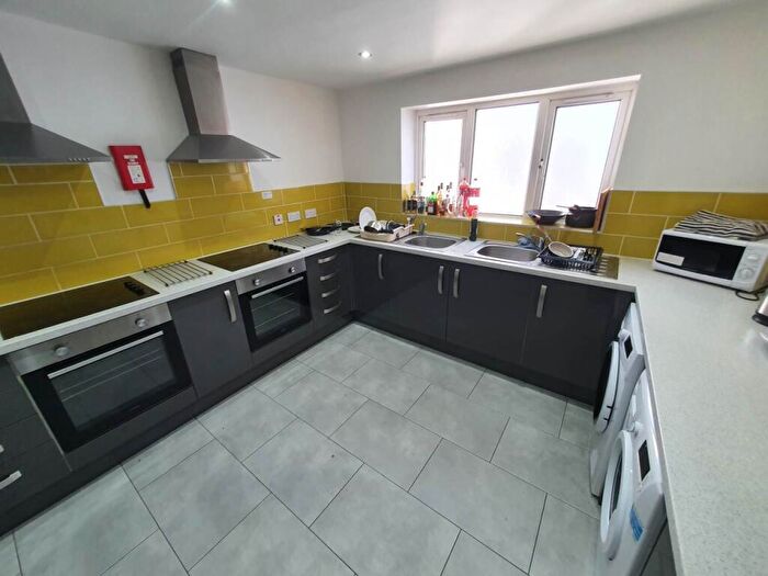 6 Bedroom House To Rent In Richard Street, Cathays, Cardiff, CF24