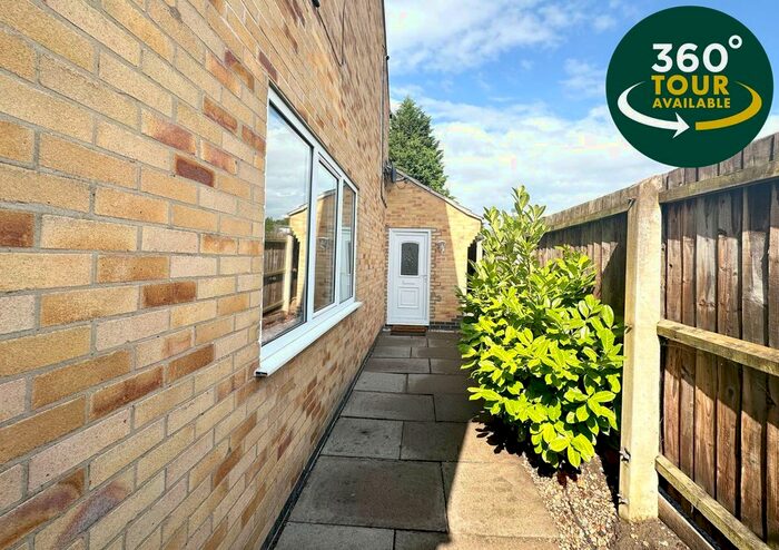 1 Bedroom Flat To Rent In Westernhay Road, Stoneygate, Leicester, LE2