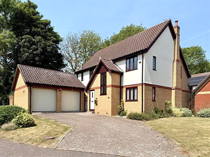 4 Bedroom Detached House For Sale In Webbs Close, Stowmarket, IP14