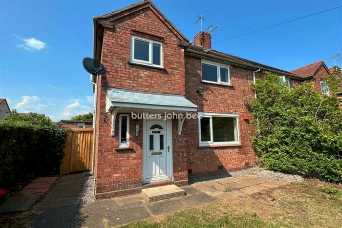 3 Bedroom Semi-Detached House To Rent In Wheelman Road, CW1