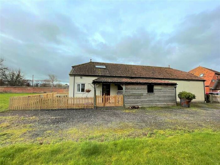 2 Bedroom Bungalow To Rent In Hoopers Elms, Burrowbridge, Bridgwater, TA7