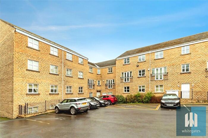 2 Bedroom Apartment To Rent In Croft Court, Mount Lane, Rastrick, Brighouse, HD6