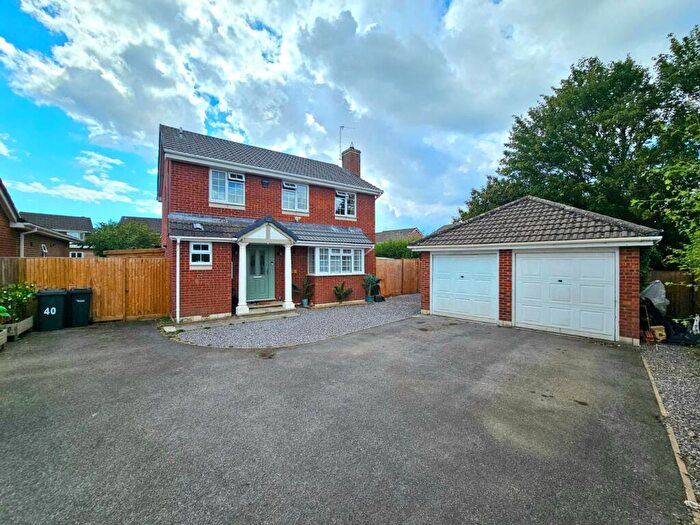 4 Bedroom Detached House For Sale In Roman Road, Abbeymead, GL4