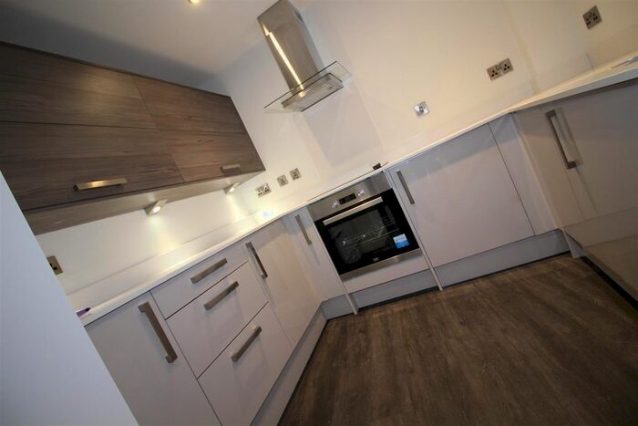 2 Bedroom Flat To Rent In Agin Court, Charles Street, Leicester, LE1