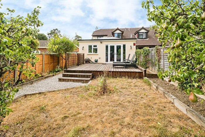 3 Bedroom Bungalow For Sale In Ingrave Road, Brentwood, Essex, CM13