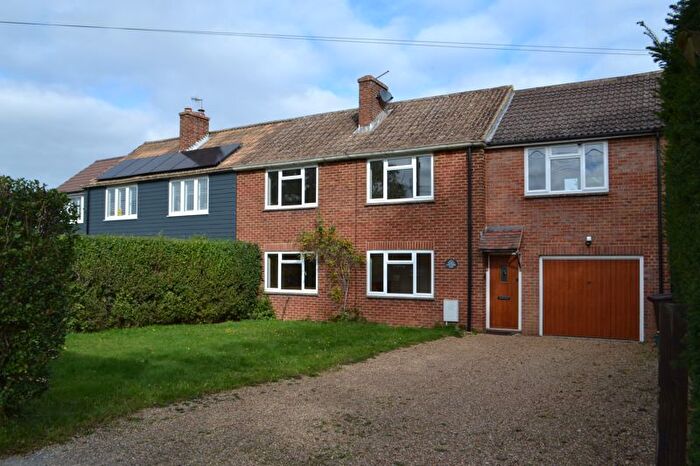 3 Bedroom Semi-detached House For Sale In Postern Lane, Tonbridge, TN11