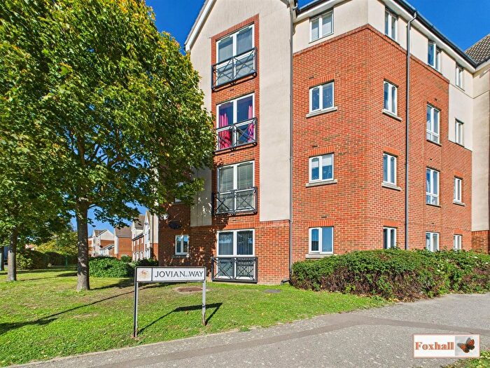 2 Bedroom Flat For Sale In Ganymede Close, Ipswich, IP1