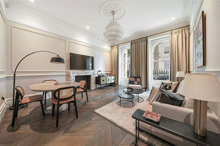 2 Bedroom Flat For Sale In Craven Hill Gardens, London, W2