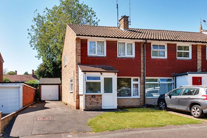 3 Bedroom Semi Detached House For Sale In Elmhurst Close, Haverhill, CB9