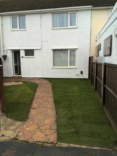 3 Bedroom Property To Rent In Ashley Close, Havant PO9