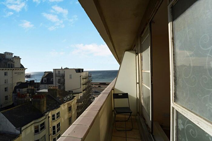 1 Bedroom Flat To Rent In Kings Road, Brighton, BN1