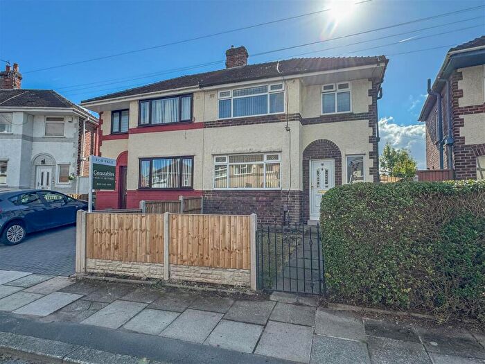 3 Bedroom Semi-Detached House For Sale In Northways, Bromborough, Wirral, CH62