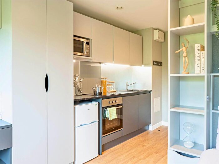 Studio To Rent In Stadium Way, Exeter, EX4