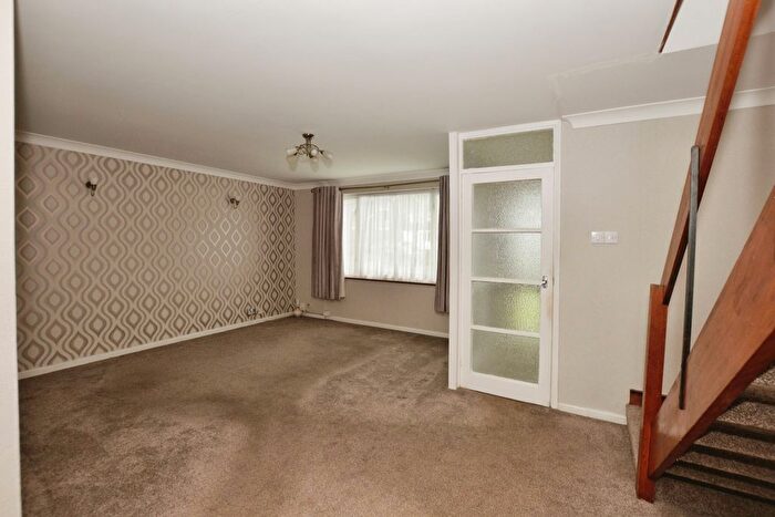 3 Bedroom End Of Terrace House For Sale In Enbrook Valley, Folkestone, Kent, CT20