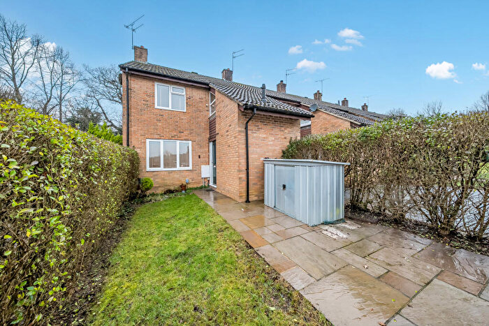 3 Bedroom House To Rent In Waterfield Gardens, Bewbush, Crawley, RH11