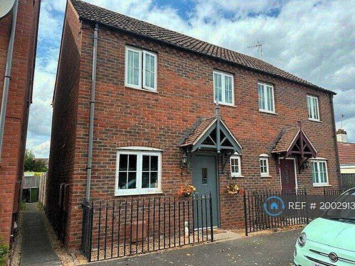 3 Bedroom Semi-Detached House To Rent In The Paddock, Kirton, Boston, PE20