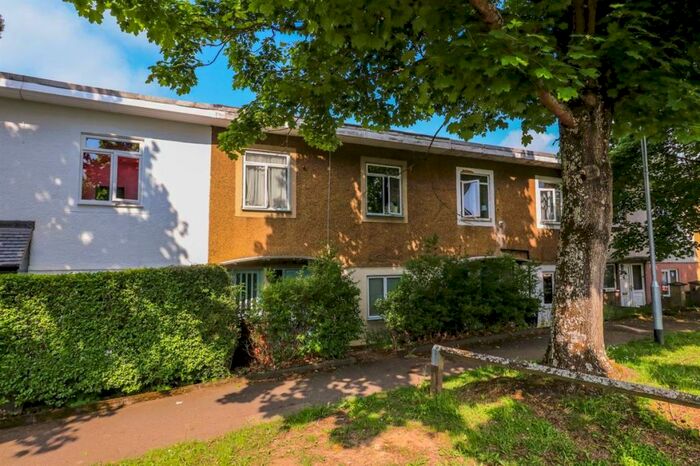 3 Bedroom Terraced House To Rent In Shallcross Crescent, Hatfield, AL10