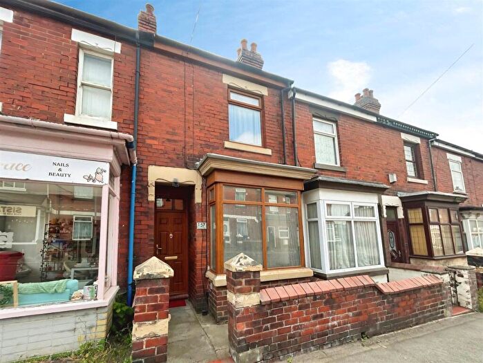 2 Bedroom Terraced House To Rent In Watlands View, Porthill, ST5