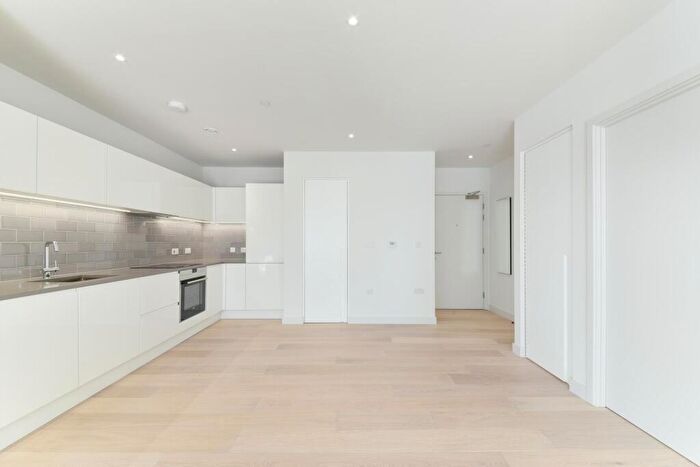 1 Bedroom Apartment For Sale In Summerston House, Royal Wharf, E16