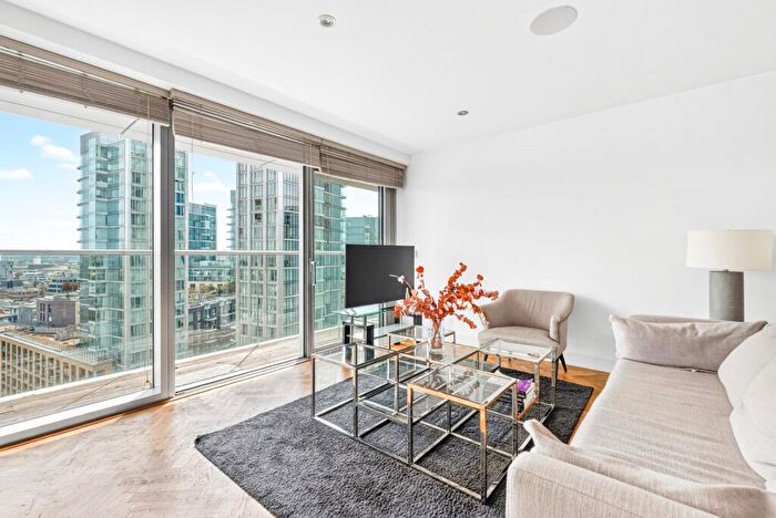 2 Bedroom Flat To Rent In Commercial Road, Tower Bridge, E1