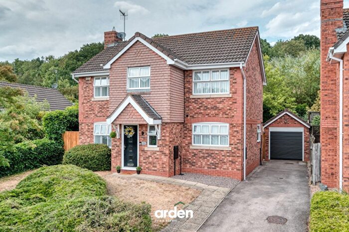 4 Bedroom Detached House For Sale In Fernwood Close, Redditch, B98