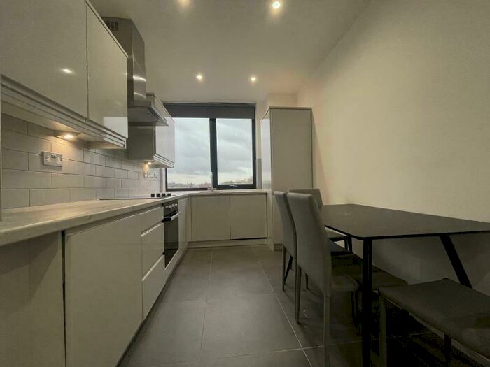 2 Bedroom Apartment To Rent In Knights House, Parade, Sutton Coldfield, B72