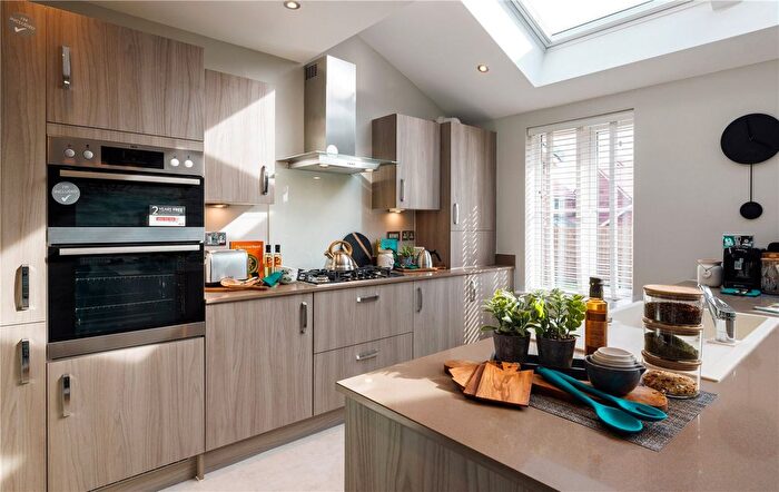 3 Bedroom Detached House For Sale In Bella Wood View, Kingsmark Way, Goldthorpe, S63