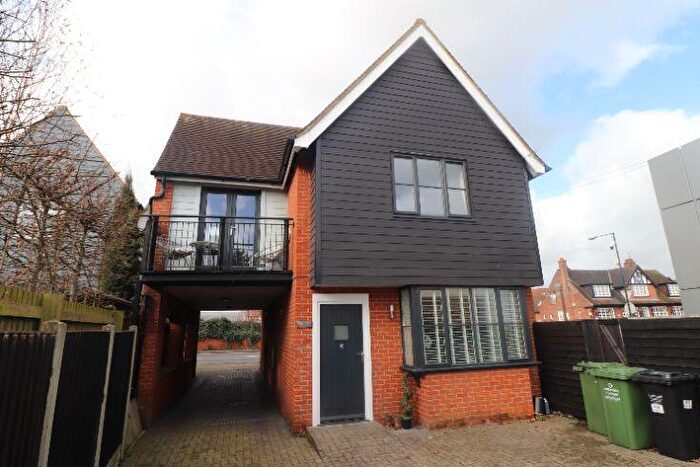 2 Bedroom Maisonette To Rent In Chapel Street - Billericay, CM12