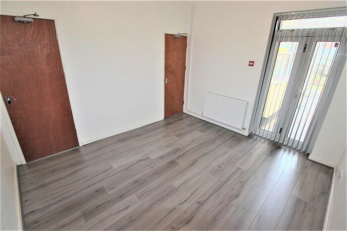 5 Bedroom Terraced House To Rent In Newland Road, Coventry, CV1