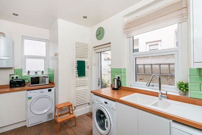 3 Bedroom Terraced House For Sale In Dunkerry Road, Windmill Hill, BS3