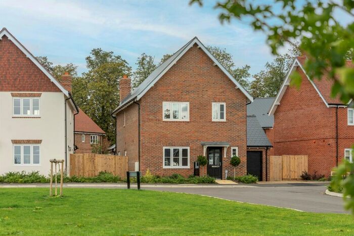 4 Bedroom Detached House For Sale In Wickham Field, Wingrave, Aylesbury, HP22