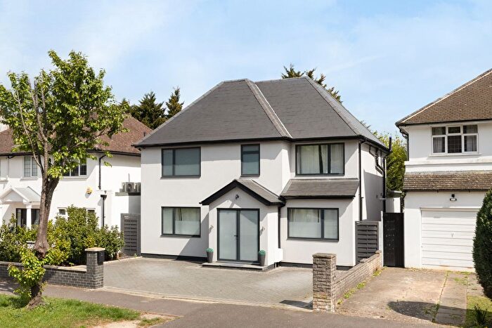 5 Bedroom Property For Sale In Derwent Avenue, Putney, London, SW15