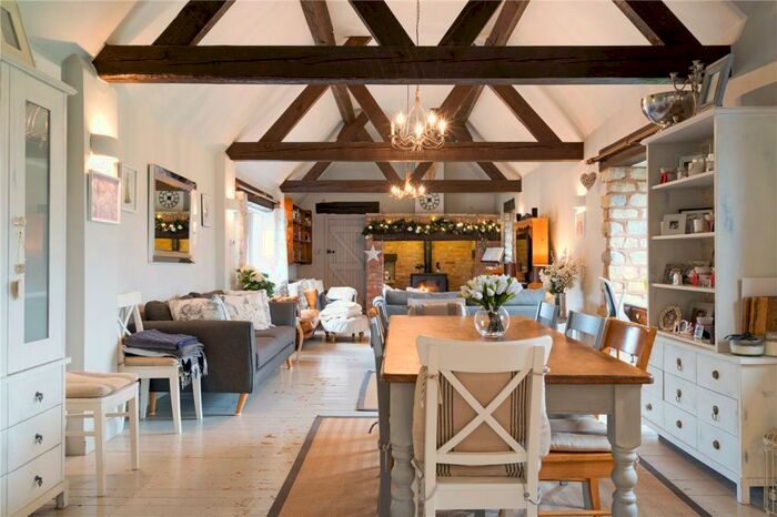 4 Bedroom Barn Conversion For Sale In Fosse Way, Ettington, Stratford-upon-Avon, CV37