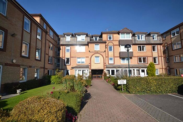 1 Bedroom Apartment For Sale In Newcomb Court, Stamford, Lincs, PE9