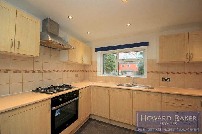 4 Bedroom Detached House To Rent In West End Road, Ruislip, HA4