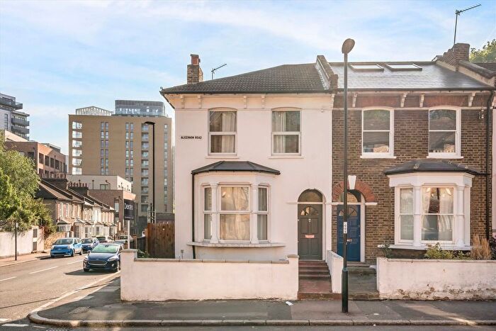 3 Bedroom Property To Rent In Algernon Road, Ladywell, SE13