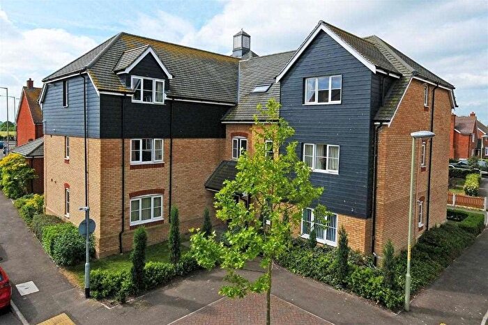 2 Bedroom Flat For Sale In Blackthorn Road, Canterbury, CT3