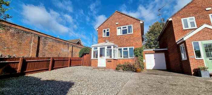 3 Bedroom House To Rent In Moreton-On-Lugg, Hereford, HR4