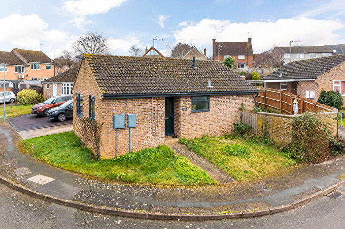 2 Bedroom Detached Bungalow For Sale In Arundel Close, Kings Sutton, OX17