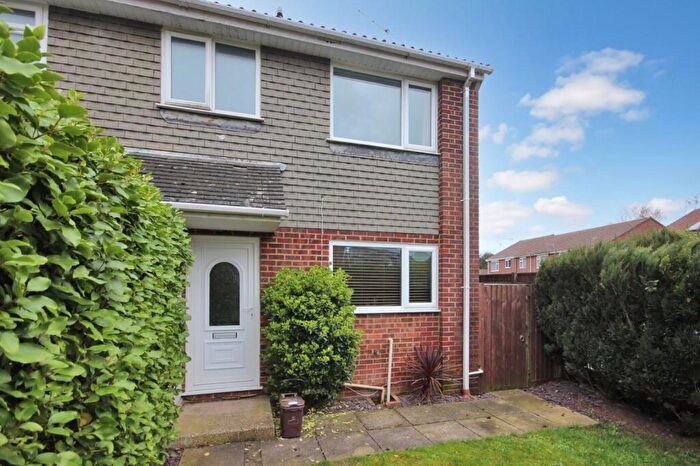 3 Bedroom End Of Terrace House For Sale In Redhoave Road, Poole, Dorset, BH17