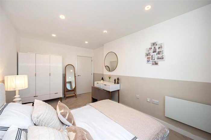 2 Bedroom Penthouse For Sale In Davigdor Road, Hove, East Sussex, BN3