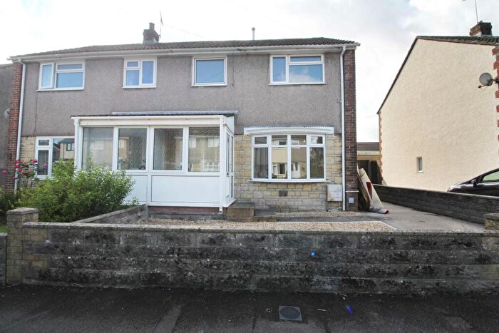 3 Bedroom Semi-Detached House To Rent In Crown Hill Drive, Crown Hill, CF38